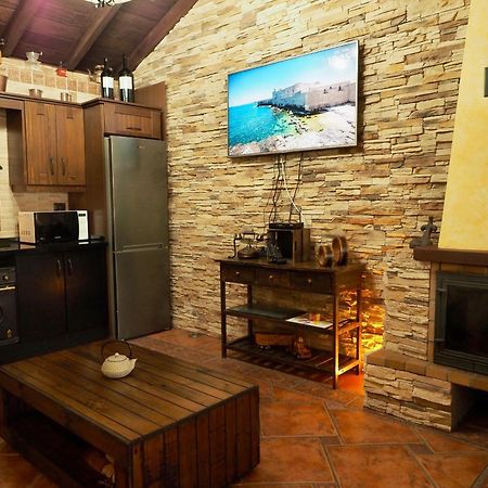 Holiday House Cruz De Tierno Agulo エクステリア 写真
