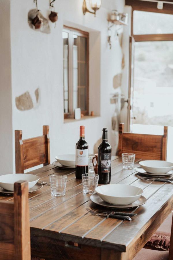 Holiday House Cruz De Tierno Agulo エクステリア 写真